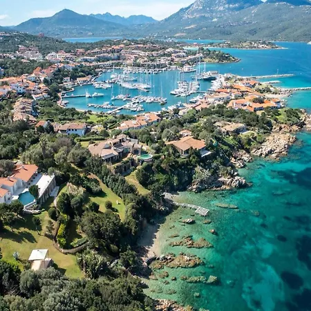 Апартаменты In Olbia With Shared Garden