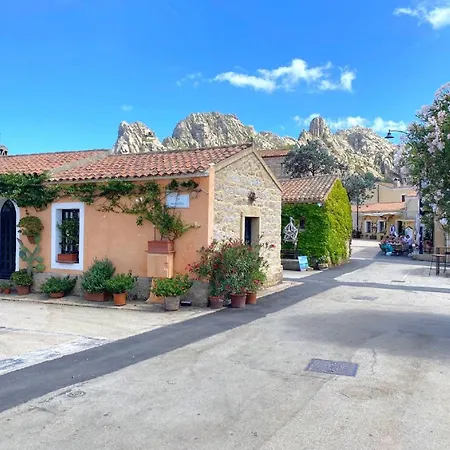 In Olbia With Shared Garden Апартаменты